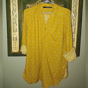 Modcloth Fun 2 Fun Golden Long-sleeved Racoon Blouse Size M